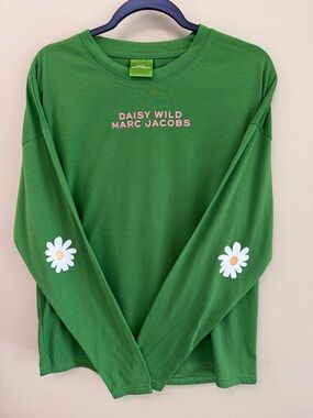 Marc Jacobs “Wild Daisy” Green long Sleeve Tee SzL